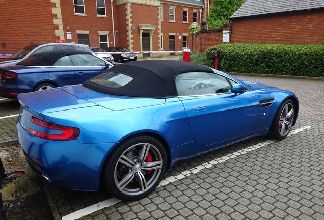 Aston Martin V8 Vantage Roadster