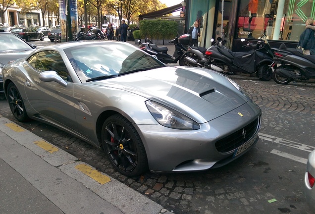 Ferrari California