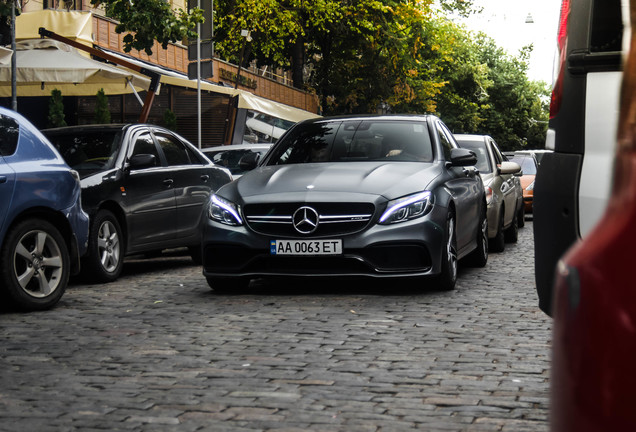 Mercedes-AMG C 63 S W205