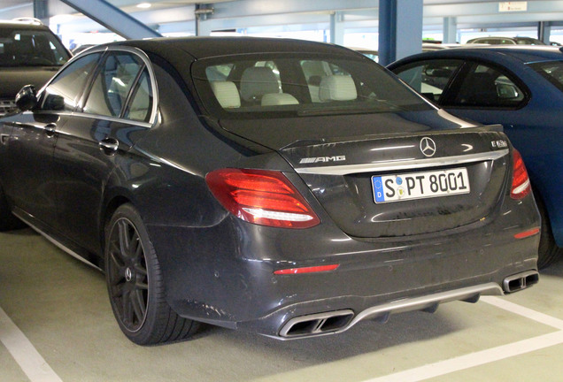 Mercedes-AMG E 63 S W213