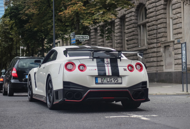 Nissan GT-R 2011 Nismo