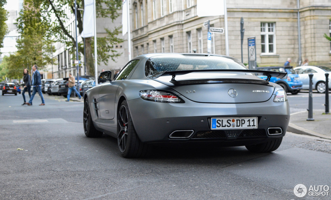 Mercedes-Benz SLS AMG GT Final Edition