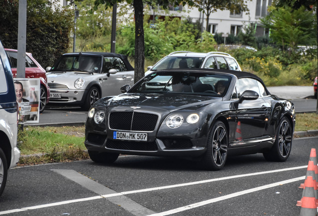 Bentley Continental GTC V8