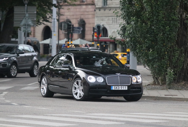 Bentley Flying Spur V8