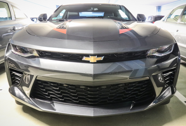 Chevrolet Camaro SS 2016 50th Anniversary