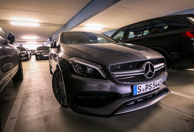 Mercedes-AMG A 45 W176 2015