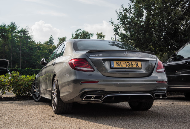 Mercedes-AMG E 63 S W213