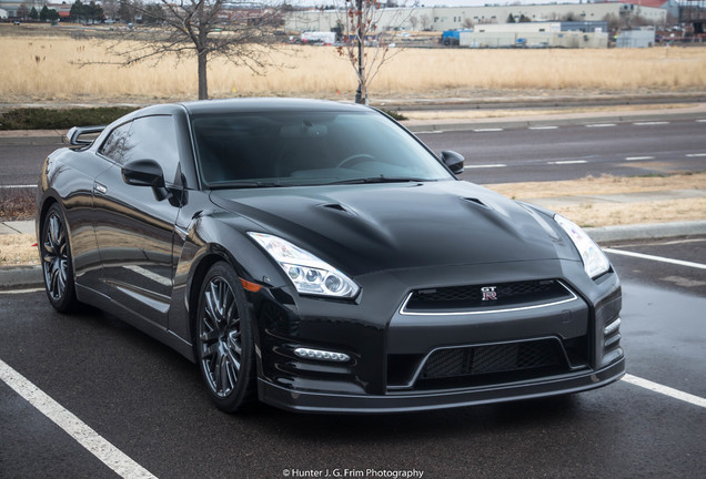 Nissan GT-R 2015