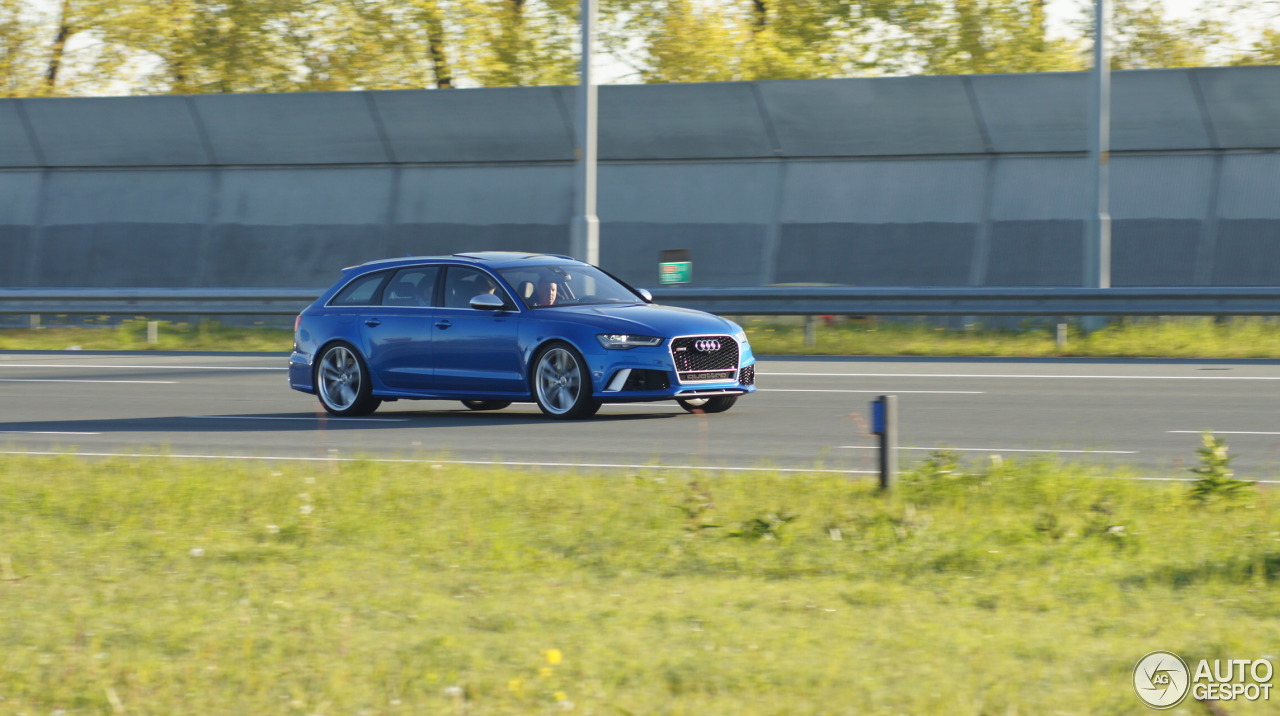 Audi RS6 Avant C7 2015