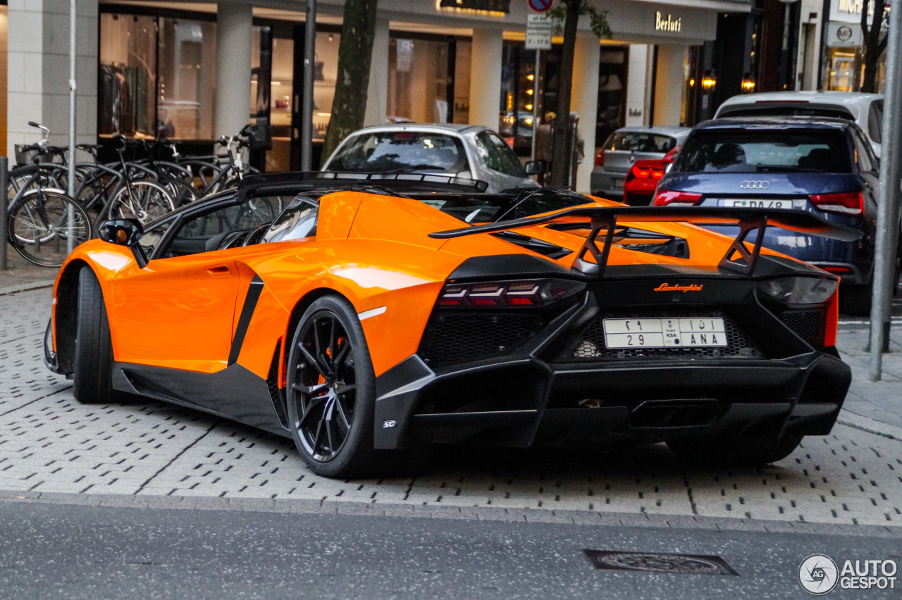 Lamborghini Aventador LP720-4 Roadster 50° Anniversario