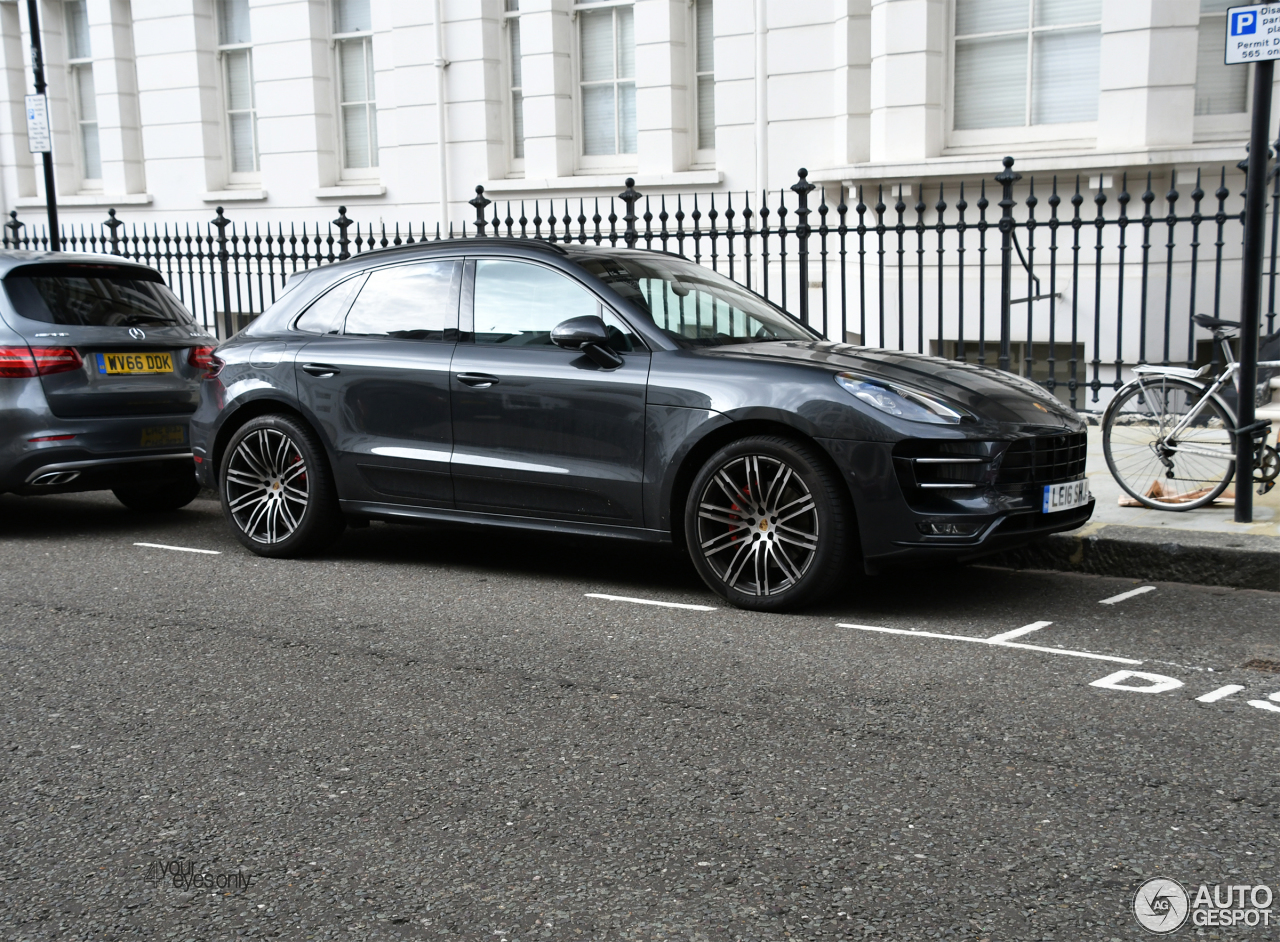 Porsche 95B Macan Turbo