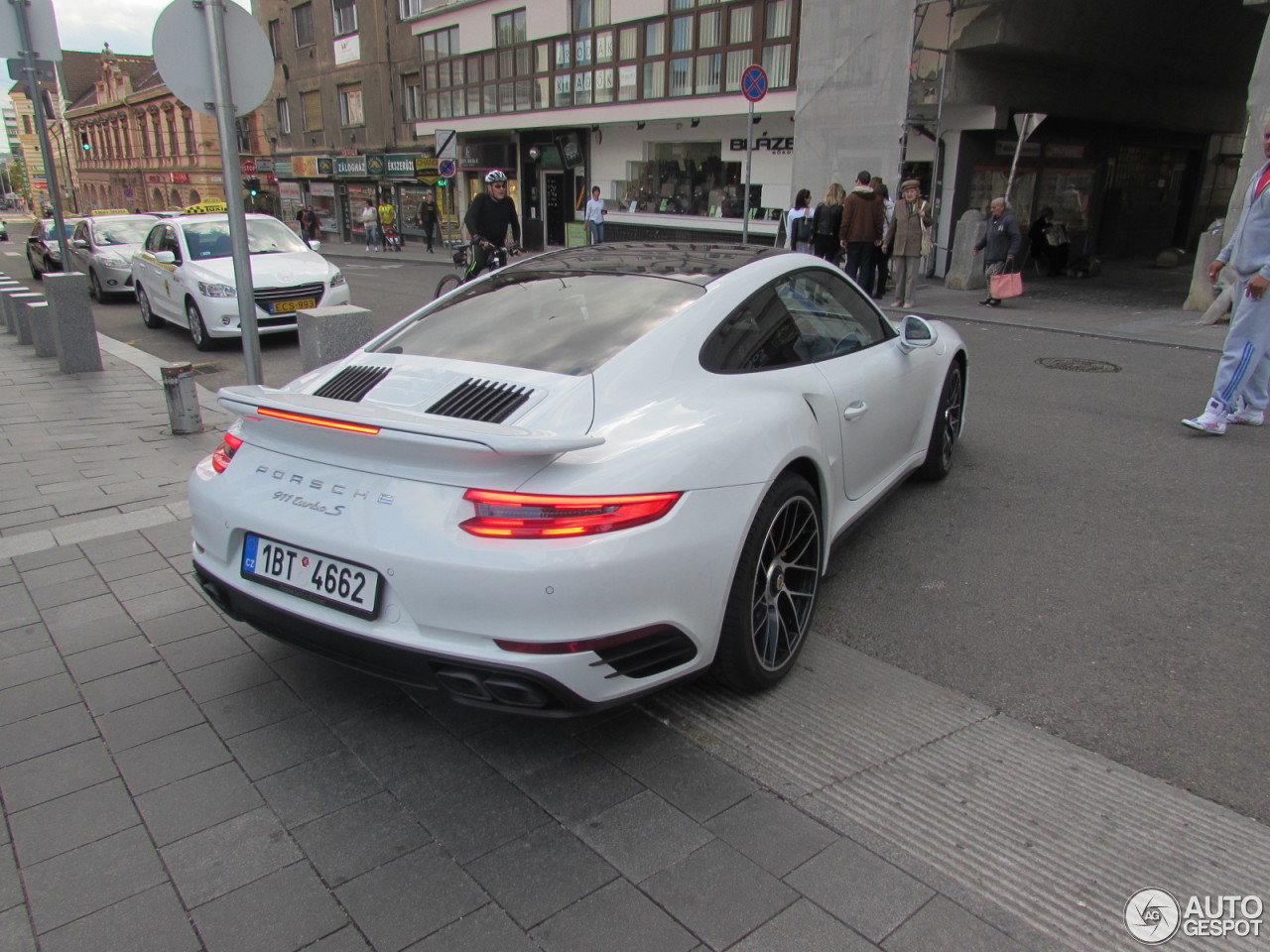 Porsche 991 Turbo S MkII