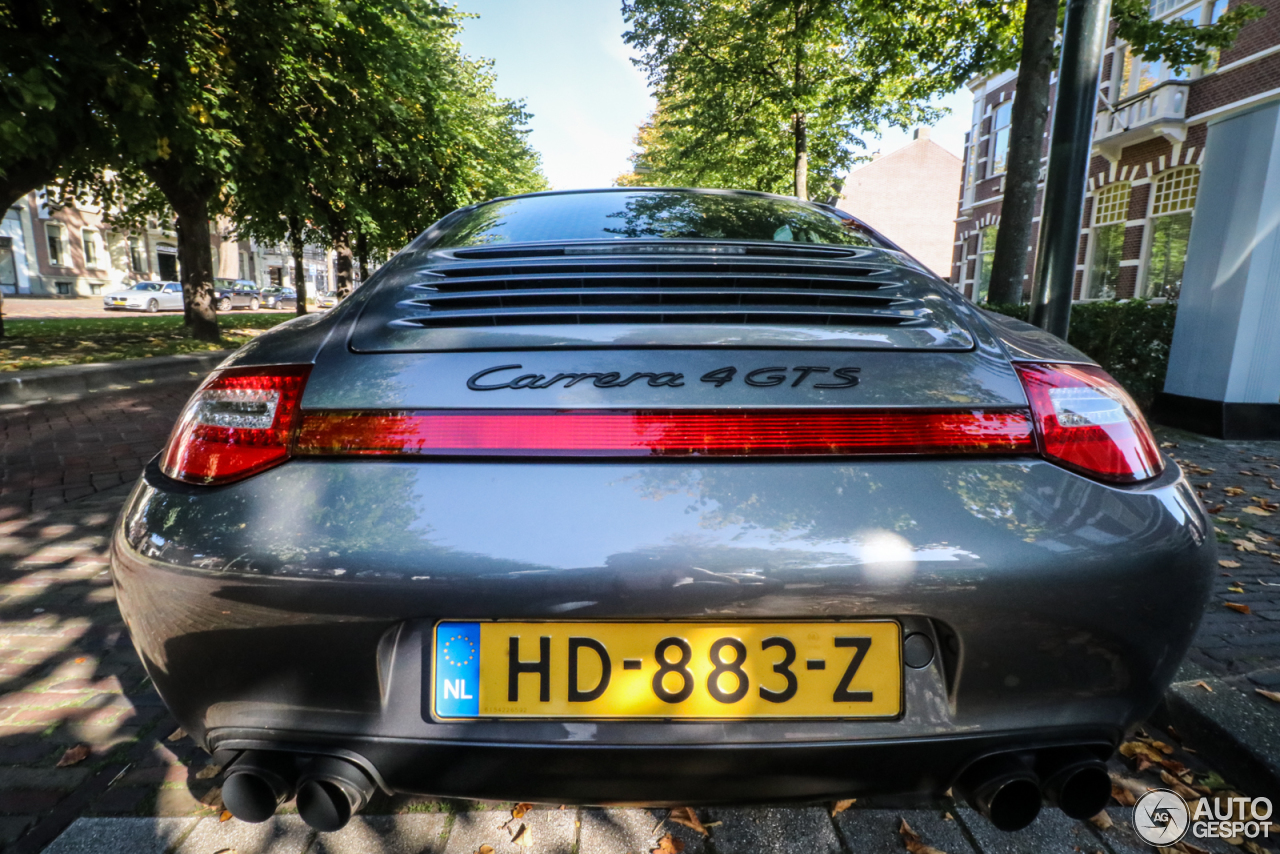 Porsche 997 Carrera 4 GTS