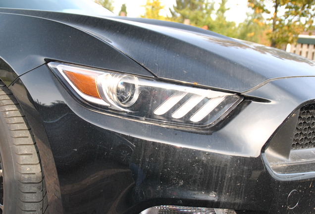 Ford Mustang GT Convertible 2015