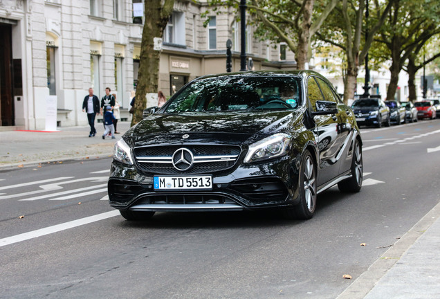 Mercedes-AMG A 45 W176 2015