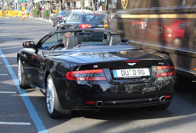 Aston Martin DB9 Volante