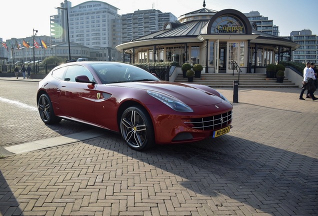 Ferrari FF