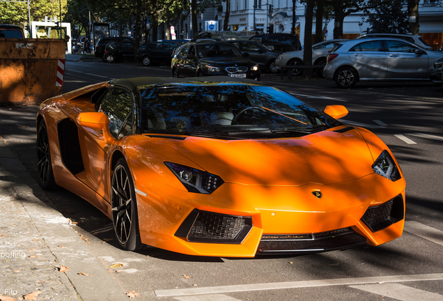 Lamborghini Aventador LP700-4 Roadster