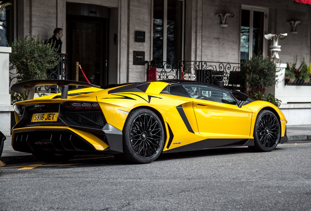 Lamborghini Aventador LP750-4 SuperVeloce Roadster