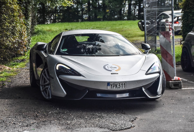 McLaren 570S