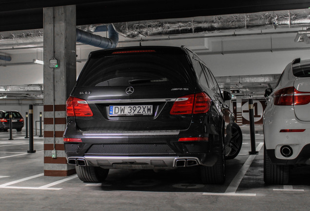 Mercedes-Benz GL 63 AMG X166