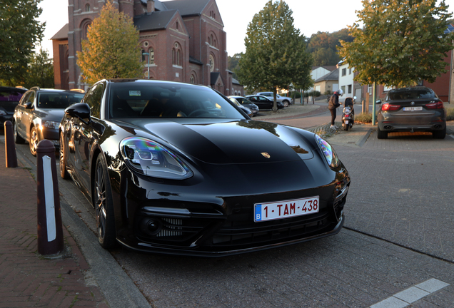 Porsche 971 Panamera Turbo S E-Hybrid