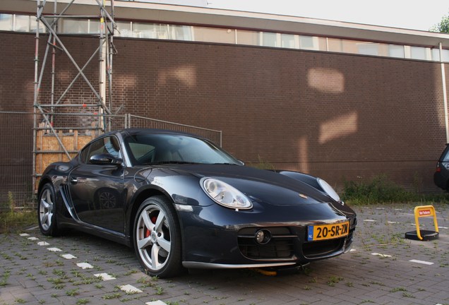 Porsche 987 Cayman S