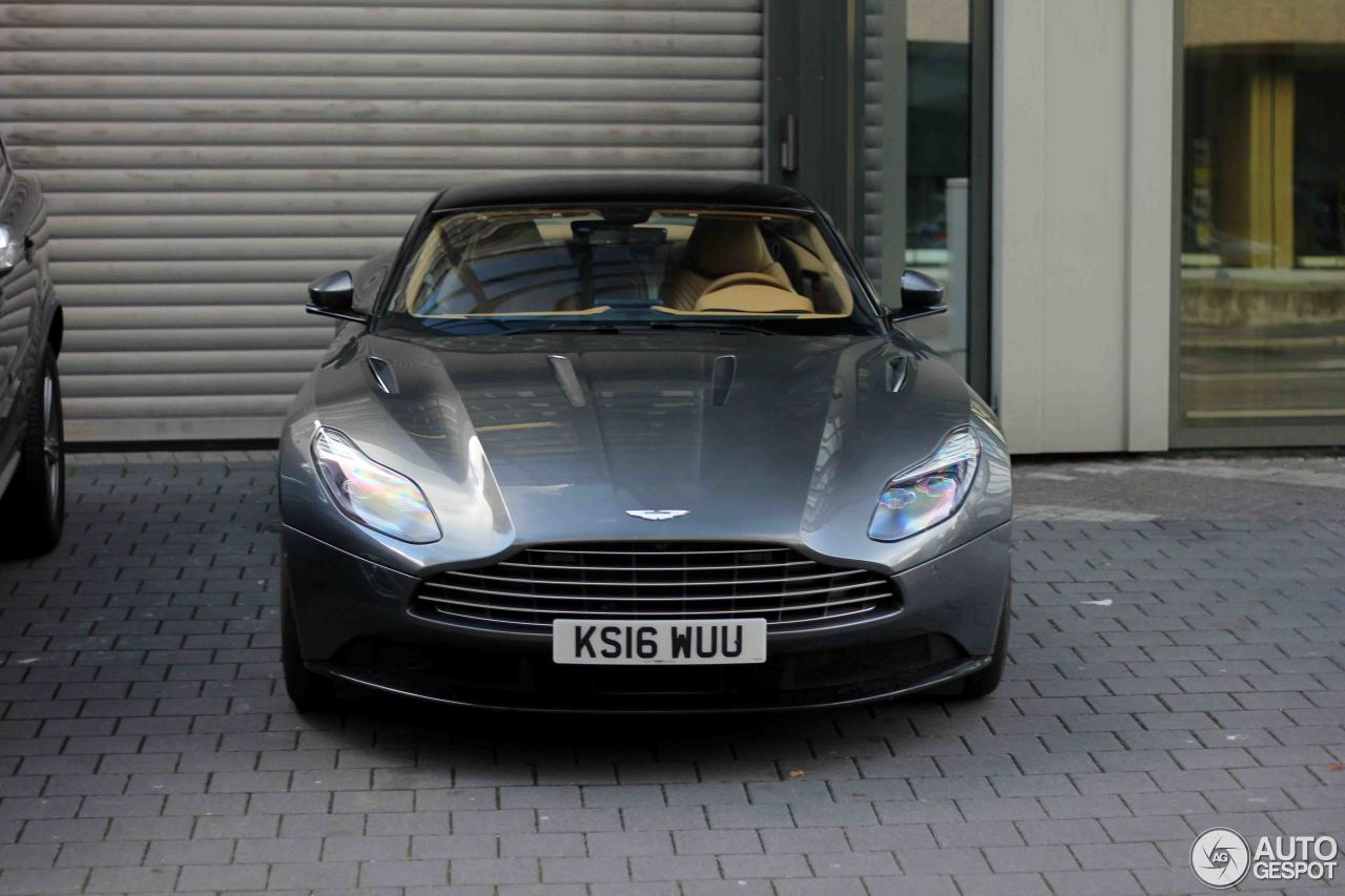 Aston Martin DB11