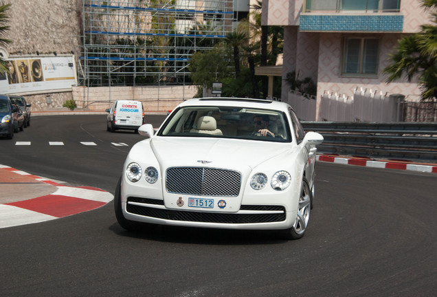 Bentley Flying Spur V8