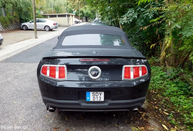 Ford Mustang GT Convertible 2011