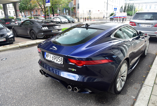 Jaguar F-TYPE R AWD Coupé