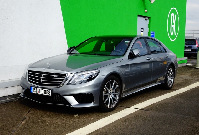 Mercedes-Benz S 63 AMG V222