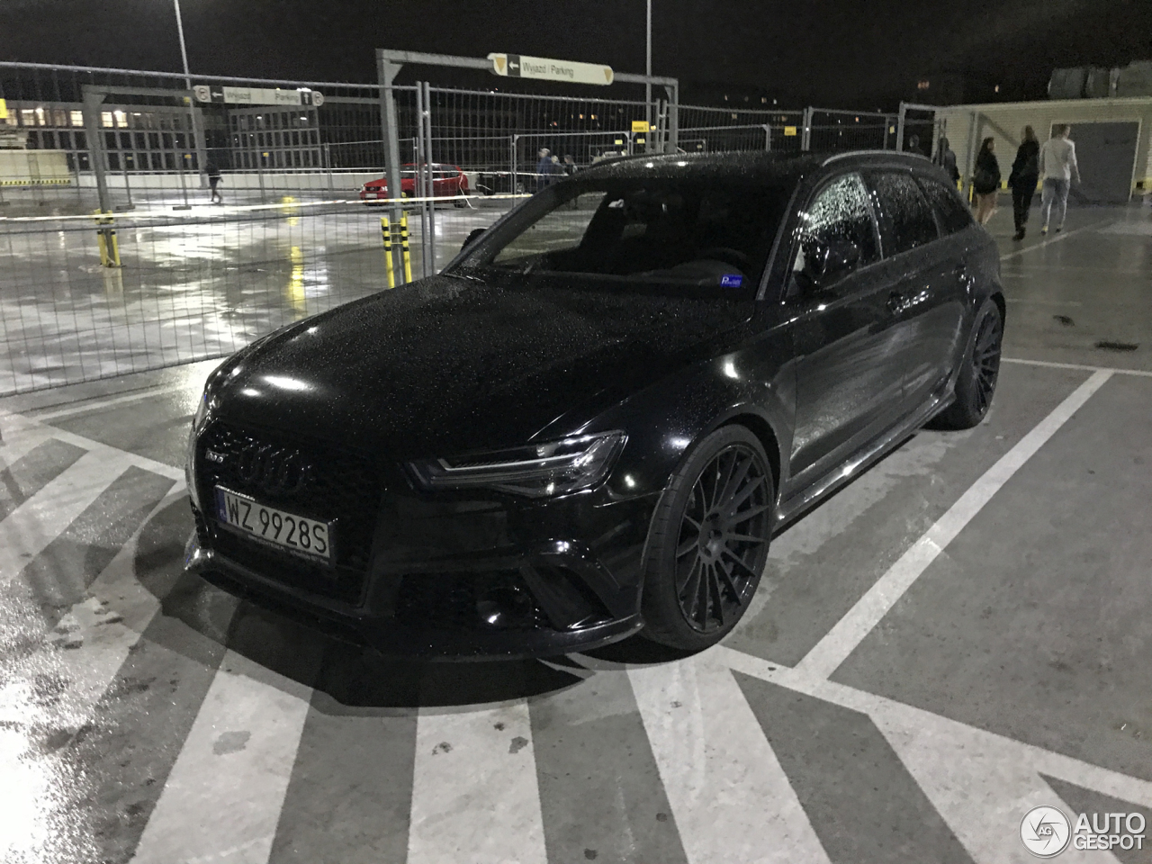 Audi RS6 Avant C7 2015