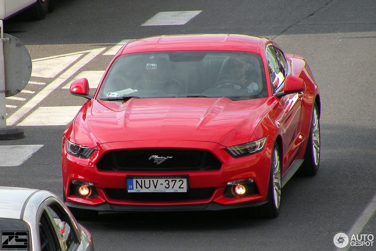 Ford Mustang GT 2015