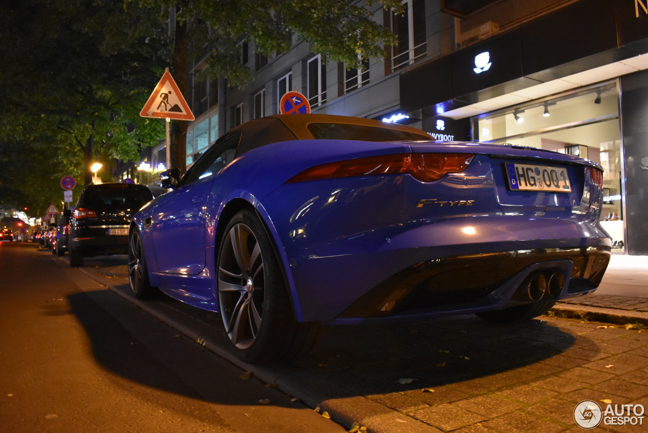 Jaguar F-TYPE S AWD Convertible British Design Edition