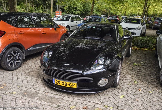 Aston Martin Vanquish S