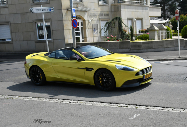 Aston Martin Vanquish Volante