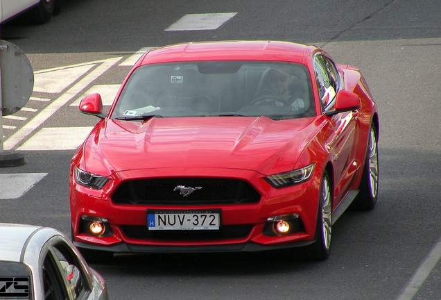 Ford Mustang GT 2015