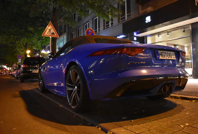 Jaguar F-TYPE S AWD Convertible British Design Edition