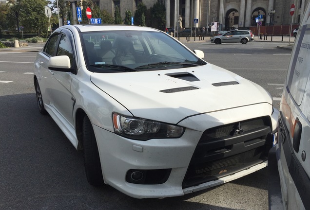 Mitsubishi Lancer Evolution X MR Touring