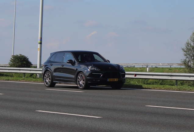 Porsche 958 Cayenne GTS