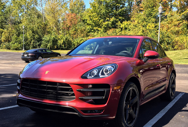 Porsche 95B Macan Turbo