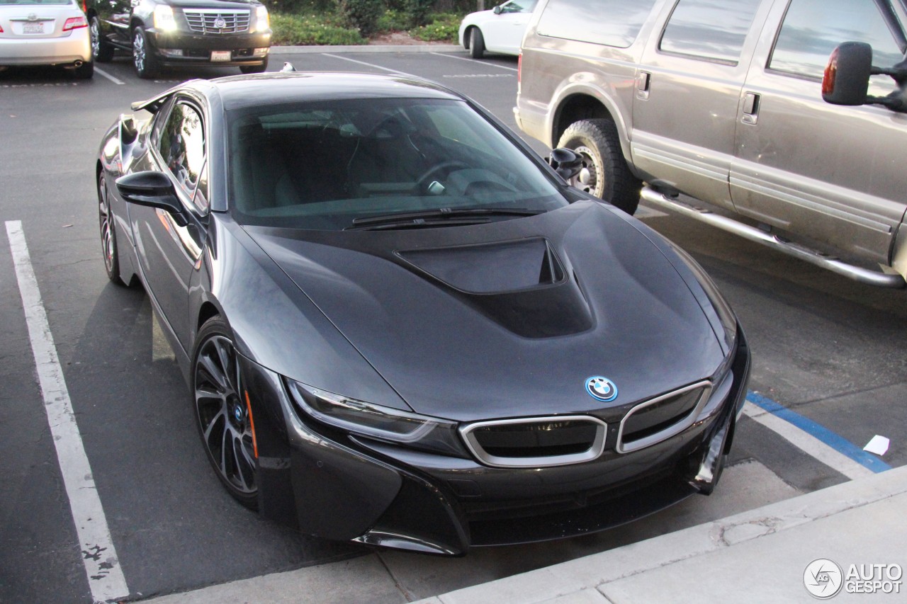 BMW i8