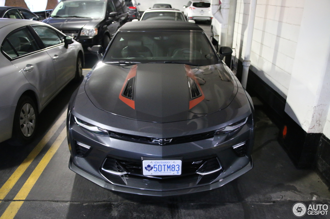 Chevrolet Camaro SS Convertible 2016 50th Anniversary