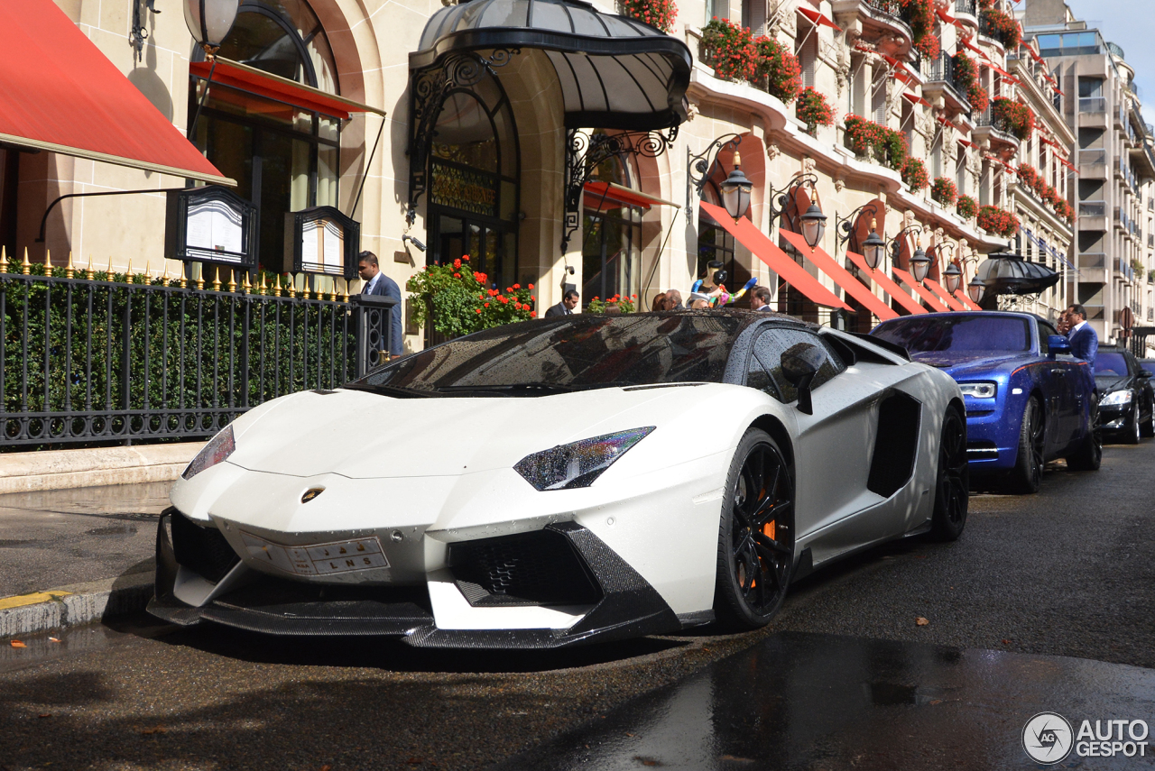 Lamborghini Aventador LP700-4 Roadster Vorsteiner Zaragoza