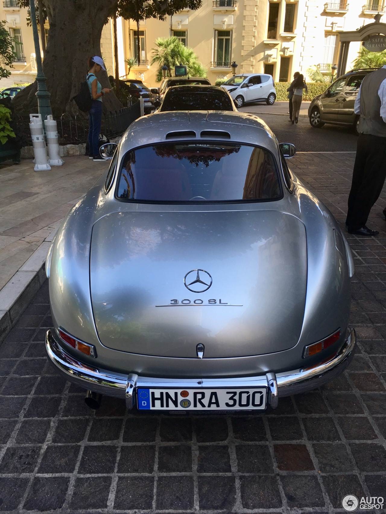 Mercedes-Benz 300 SL Gullwing V8 AMG