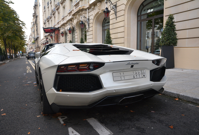 Lamborghini Aventador LP700-4