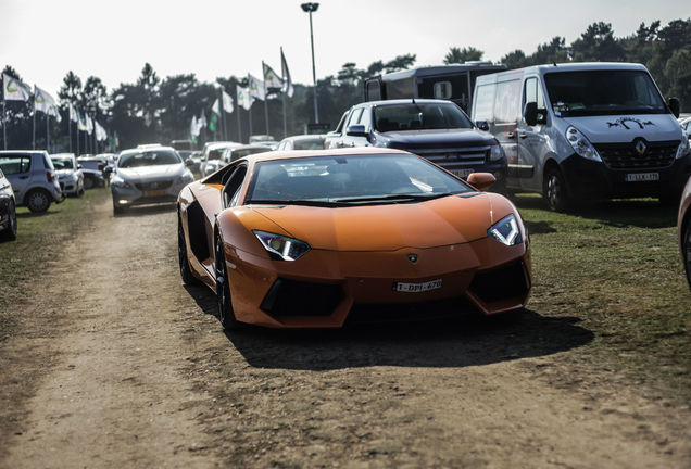 Lamborghini Aventador LP700-4