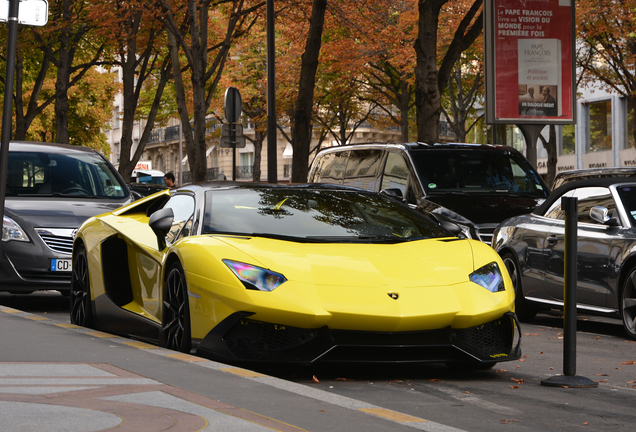 Lamborghini Aventador LP720-4 Roadster 50° Anniversario