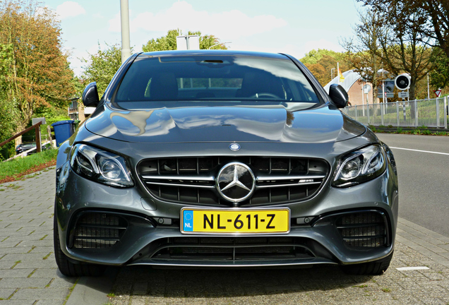 Mercedes-AMG E 63 S W213